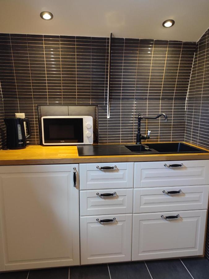 B&B Hotel Elselina Schiedam Bagian luar foto